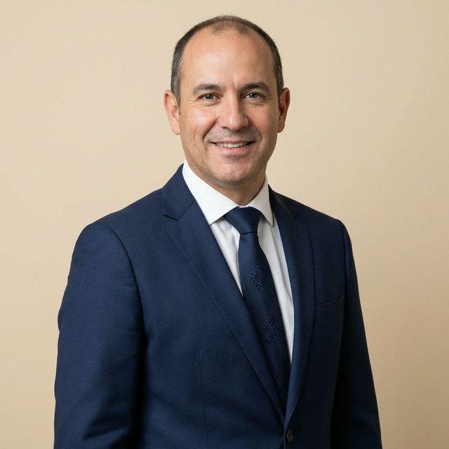 Miguel Castaneda - Business Coach